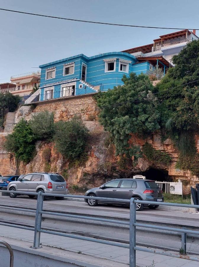 Natasha Rooms Himare Bagian luar foto